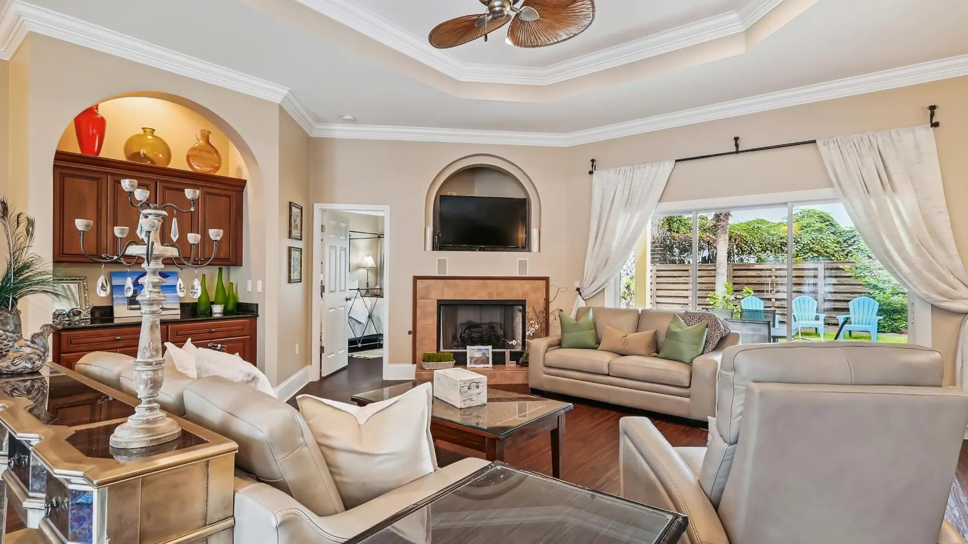 Five O'Clock Somewhere At Destiny East Villa Holiday home
